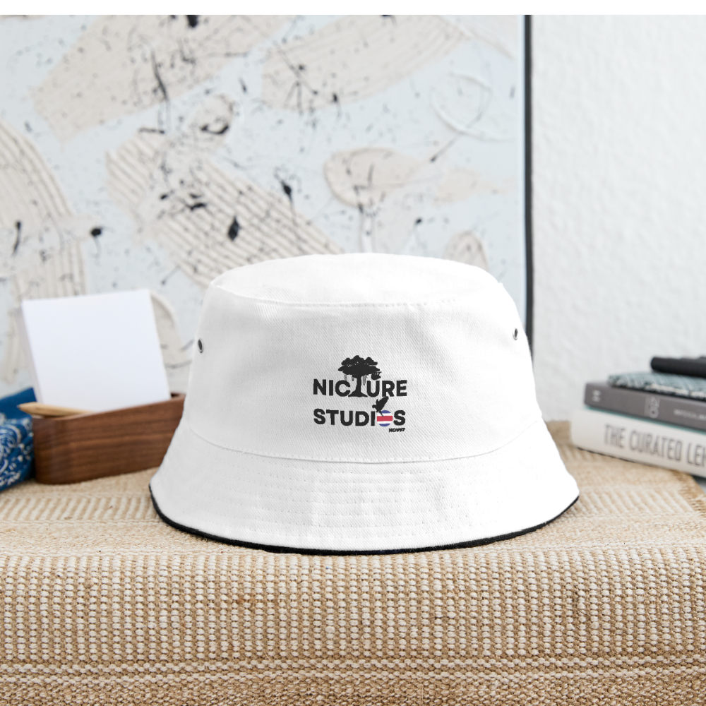 Costa Rica Pura Vida Bucket Hat - white/navy